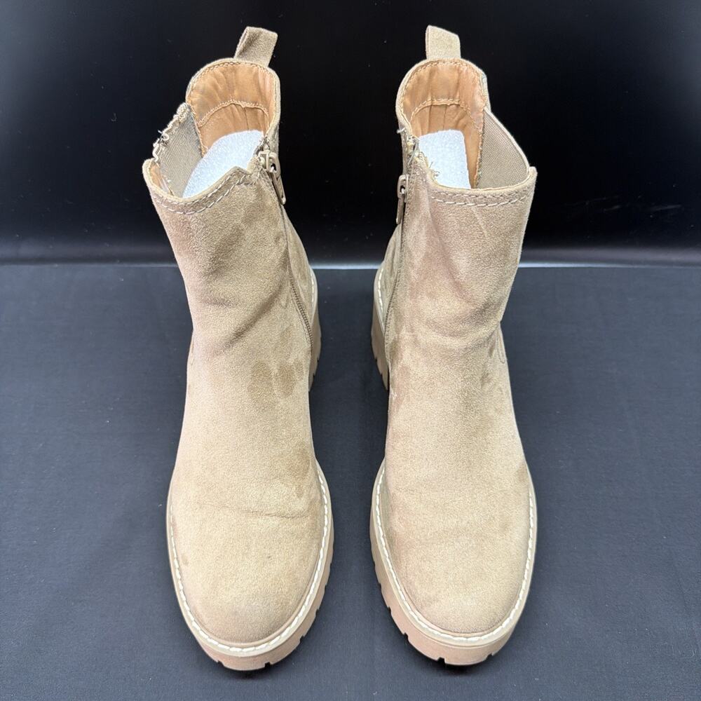 Women's Ankle Boots - Universal Thread Tan Suede Size 7 - Picture 2 of 6